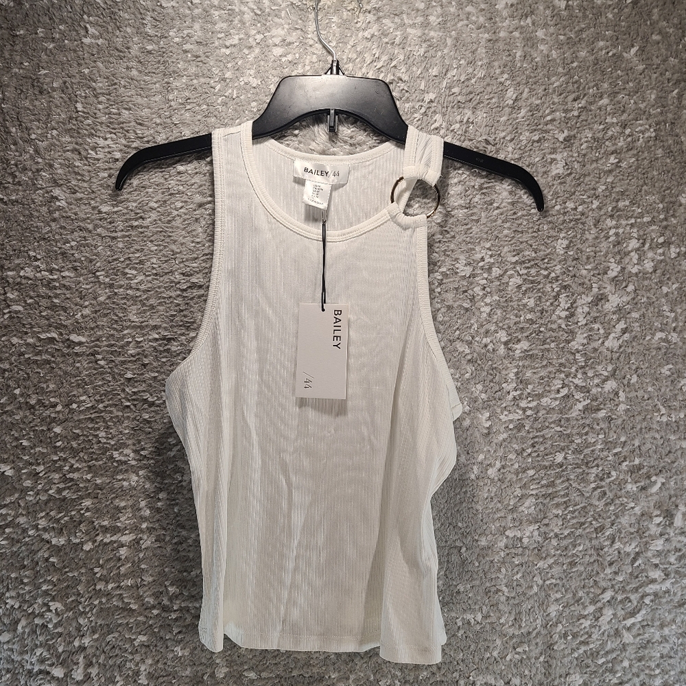 Bailey / 44 White Round Neck Crop Tank Top Size Medium Modal Blend NWT‎